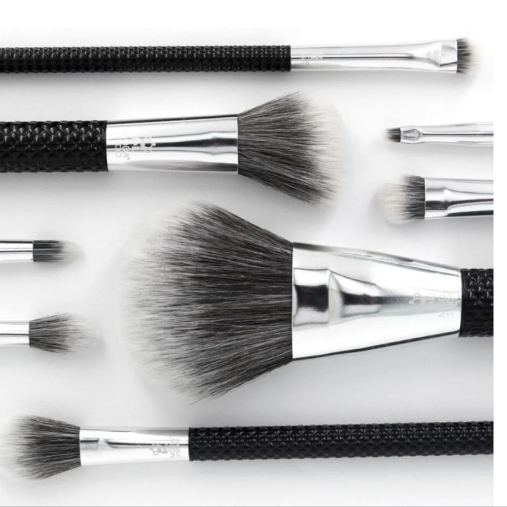 🆕️Moda Studio by Royal & Langnickel - 8 Piece Brush Set
